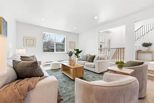 4043 S Olive ST, Denver, CO 80237