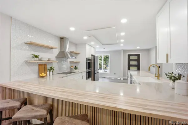 1581 W Briarwood AVE, Littleton, CO 80120