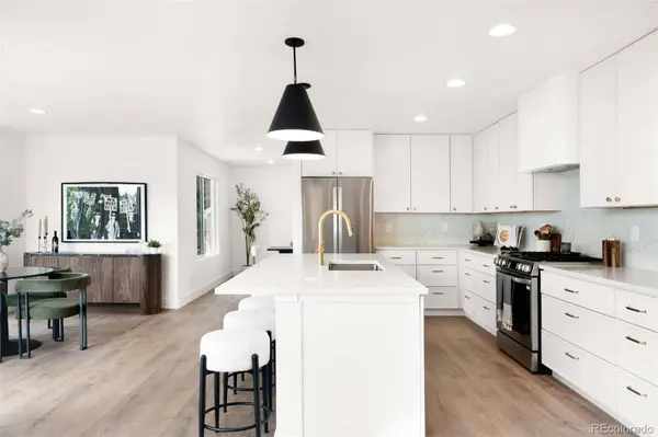 9625 Cherryvale DR, Highlands Ranch, CO 80126