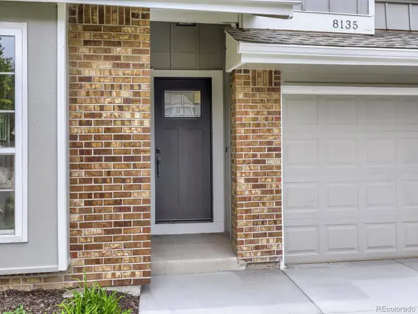 8135 S Syracuse ST, Centennial, CO 80112