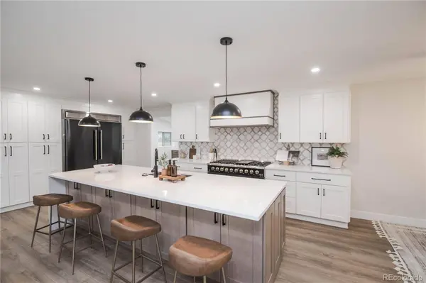 306 E Maplewood AVE, Littleton, CO 80121