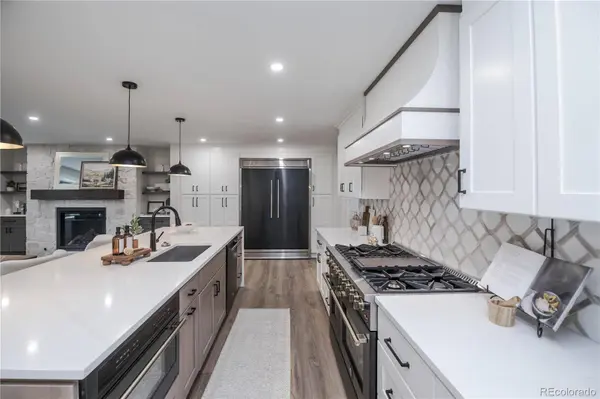 306 E Maplewood AVE, Littleton, CO 80121