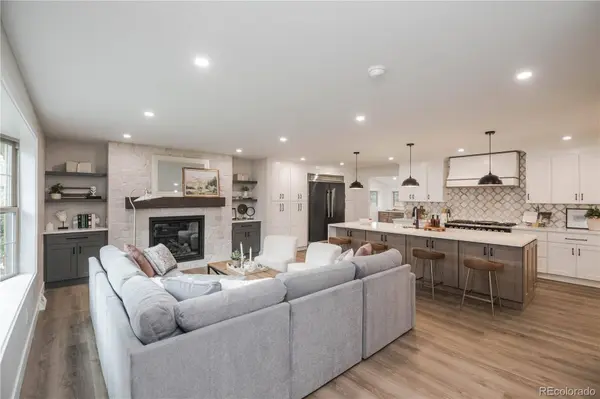 306 E Maplewood AVE, Littleton, CO 80121