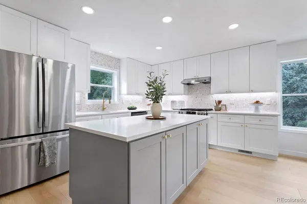 9010 W 11th AVE, Denver, CO 80215