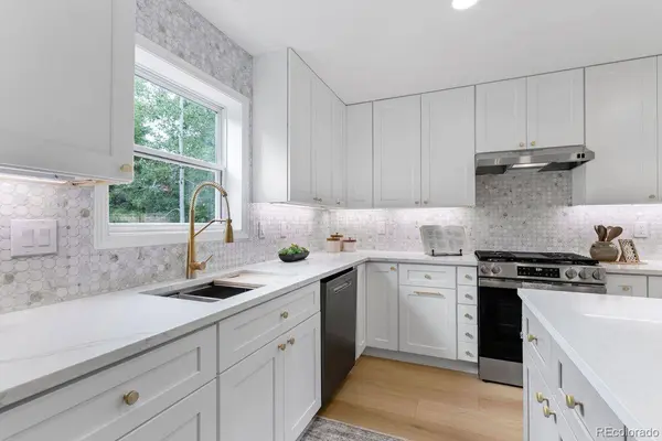 9010 W 11th AVE, Denver, CO 80215