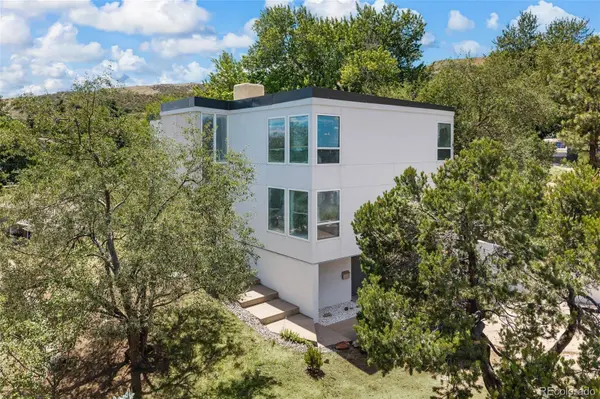 960 S Foothill DR, Lakewood, CO 80228