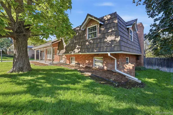 12234 W Applewood Knolls DR, Denver, CO 80215