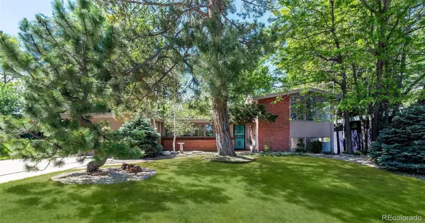 2935 S Lafayette DR, Englewood, CO 80113