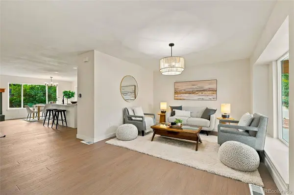 9796 W Morraine AVE, Littleton, CO 80127