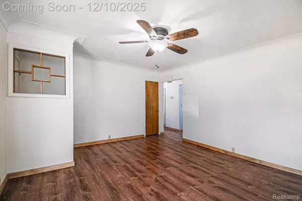 117 Lawton ST, Mason, MI 48854