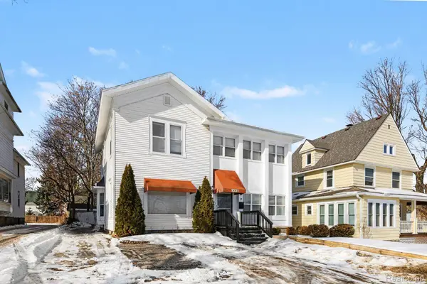 1031 N Washington AVE, Lansing, MI 48906