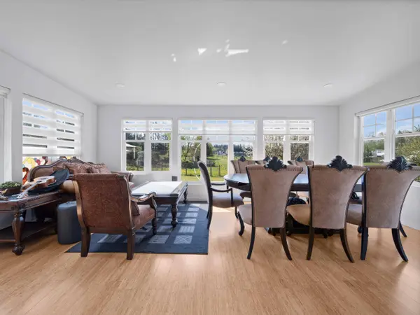 25412 58 AVE, Langley, BC V4W 1G7