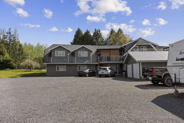 25412 58 AVE, Langley, BC V4W 1G7