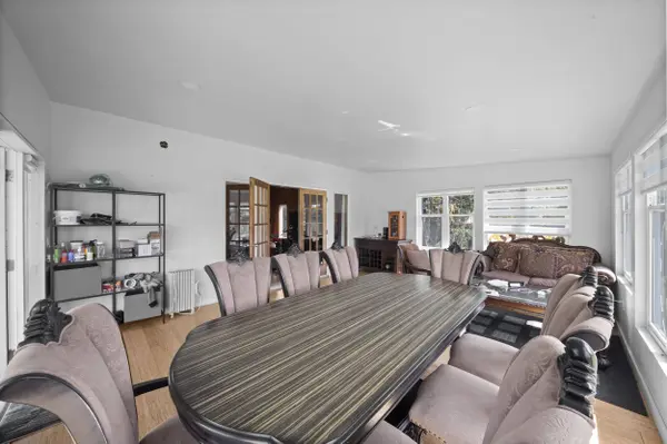 25412 58 AVE, Langley, BC V4W 1G7