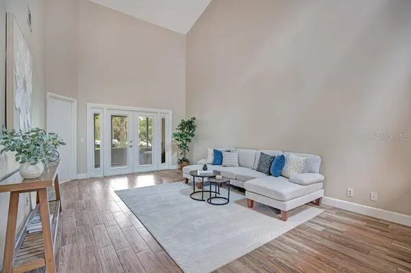 604 CHESTNUT OAK CIR #106, Altamonte Springs, FL 32701