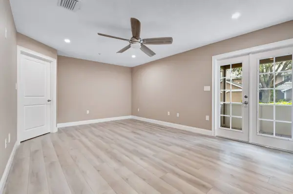 668 Post Oak Cir #116, Altamonte Springs, FL 32701-6389