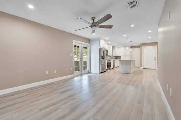 668 Post Oak Cir #116, Altamonte Springs, FL 32701-6389