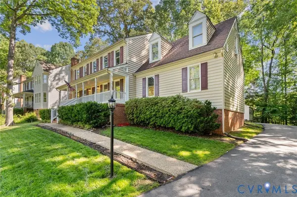 2409 Sunset Hills CT, North Chesterfield, VA 23236