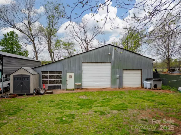 589 Lippard Farm RD, Statesville, NC 28625