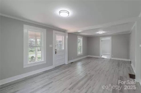 589 Lippard Farm RD, Statesville, NC 28625