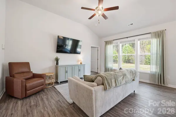 8220 Mccormick ST, Terrell, NC 28682