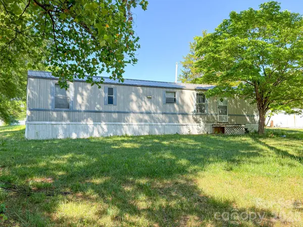 142 & 146 Delaware RD, Statesville, NC 28625