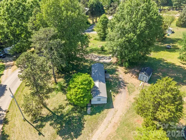 142 & 146 Delaware RD, Statesville, NC 28625