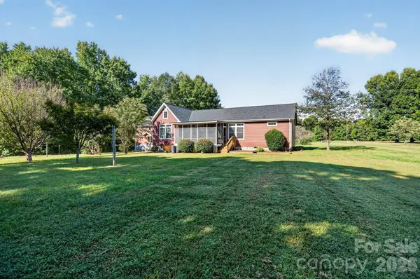242 Dagenhart Farm RD, Statesville, NC 28677