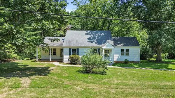 2812 Chapel RD, New Canton, VA 23123