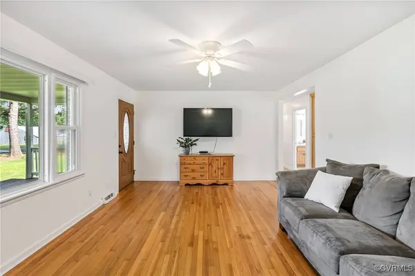 285 Winfrey Inez RD, Dillwyn, VA 23936