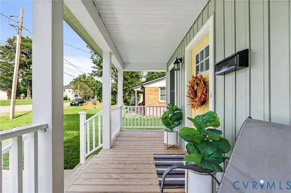 511 5th ST, Blackstone, VA 23824