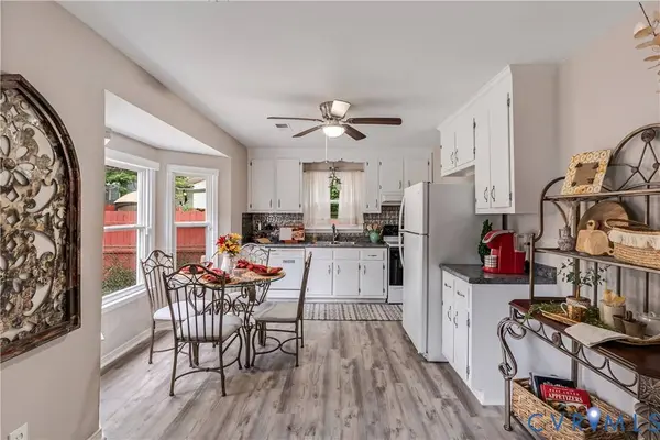 5974 Sara Kay DR, North Chesterfield, VA 23237