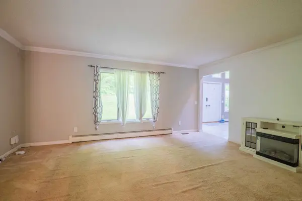3 Morrissey Lane, New Milford, CT 06755