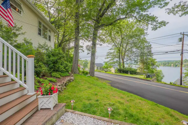 158 Stadley Rough Road, Danbury, CT 06811