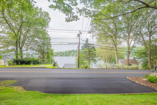 158 Stadley Rough Road, Danbury, CT 06811