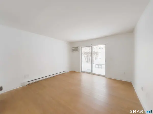 8 Rose Lane #APT 18-13, Danbury, CT 06811