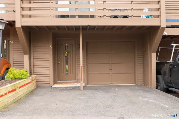 157 Shelter Rock Road #39, Danbury, CT 06810