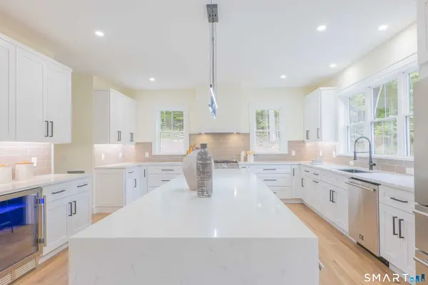 505 Burr Road, Southbury, CT 06488