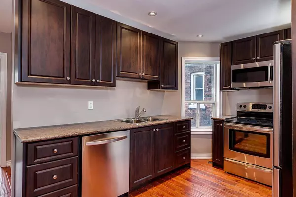 43 Springhurst AVE #2, Toronto W01, ON M6K 1B4