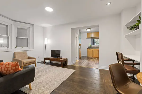 60 Parkdale RD, Toronto W01, ON M6R 1E2