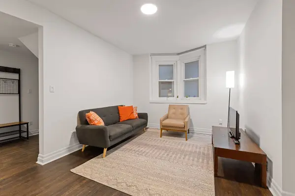60 Parkdale RD, Toronto W01, ON M6R 1E2