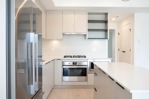 921 Grant ST #110, Coquitlam, BC V3J 0S2