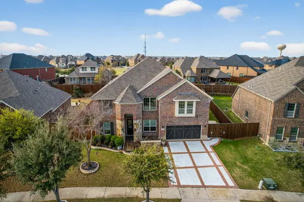 1165 Clearwater Dr, Frisco, TX 75036-5091