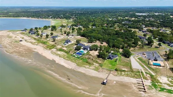 1578 Shoreline Drive, Mabank, TX 75143