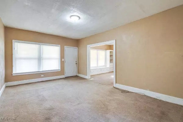 11402 Avon AVE, Cleveland, OH 44105