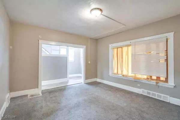 3261 E 119th ST, Cleveland, OH 44120