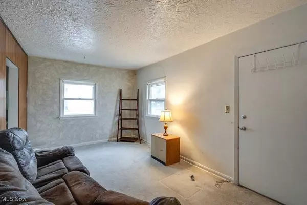 24681 Aurora RD, Bedford Heights, OH 44146