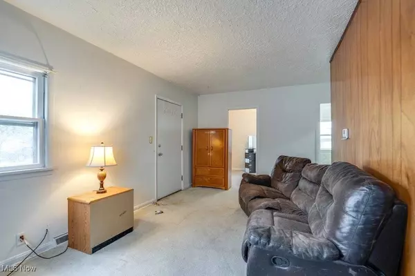 24681 Aurora RD, Bedford Heights, OH 44146