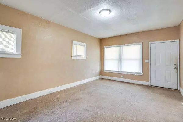 11402 Avon AVE, Cleveland, OH 44105