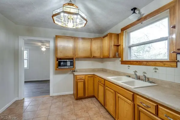 3480 Jones ST, Ravenna, OH 44266